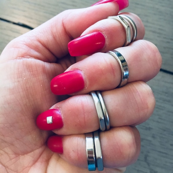 Set of Midi Rings - Picture 4 of 8